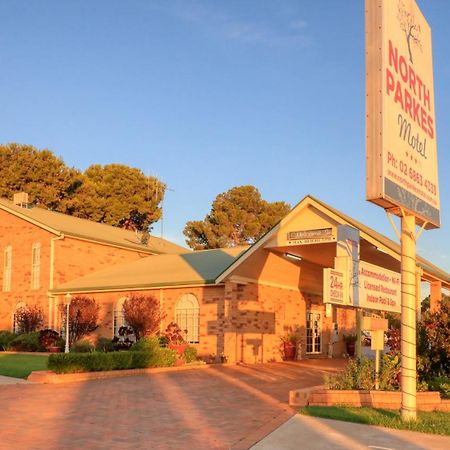 North Parkes Motel Kültér fotó