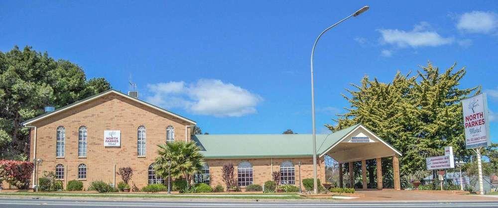 North Parkes Motel Kültér fotó