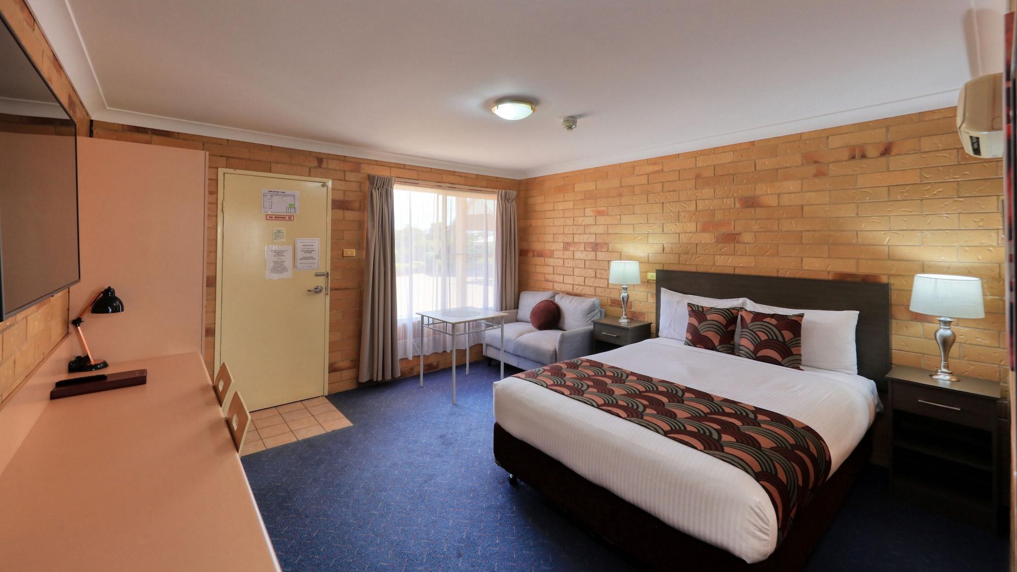 North Parkes Motel Kültér fotó