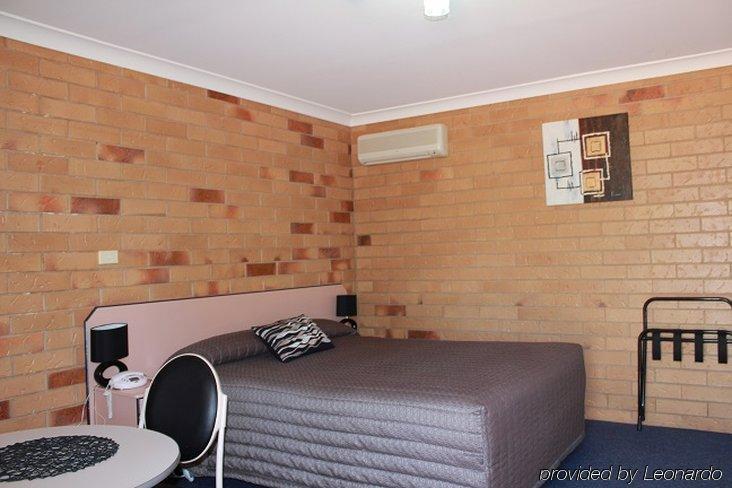 North Parkes Motel Kültér fotó